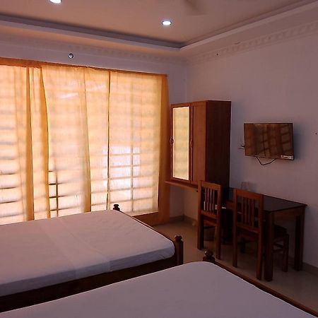 Somatheertham Resort Thiruvananthapuram Extérieur photo