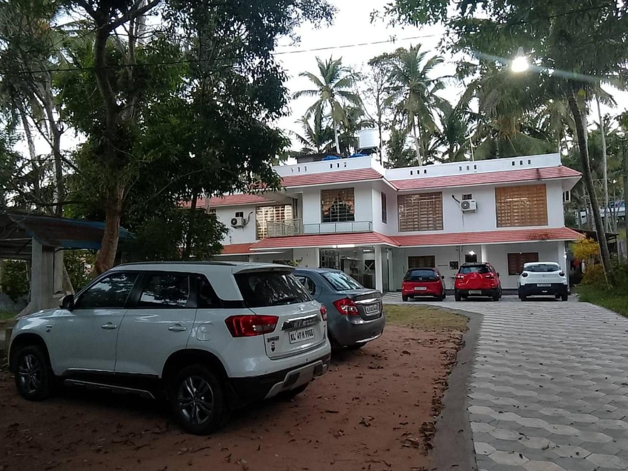 Somatheertham Resort Thiruvananthapuram Extérieur photo