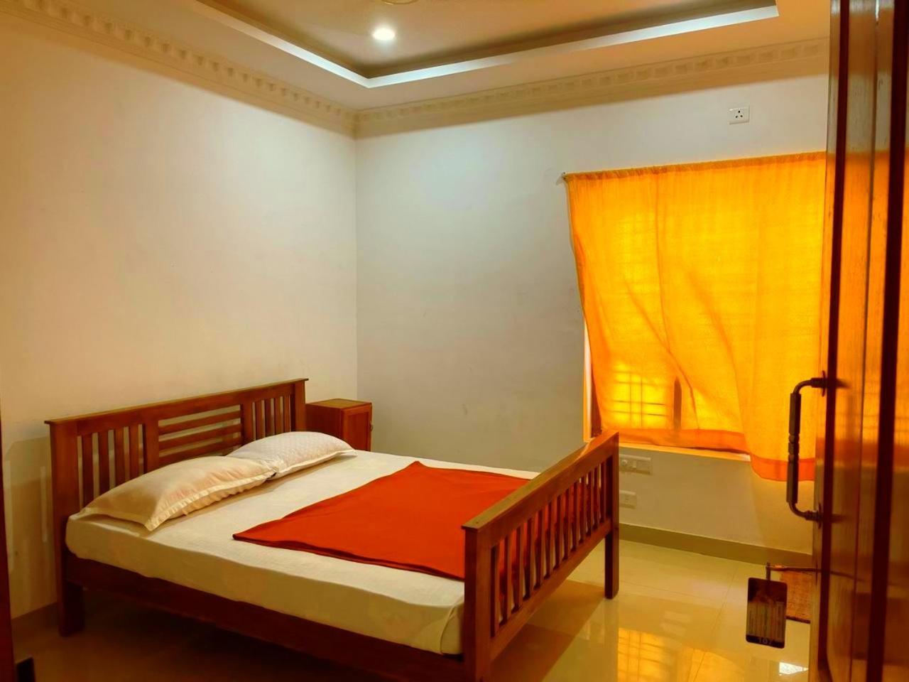 Somatheertham Resort Thiruvananthapuram Chambre photo